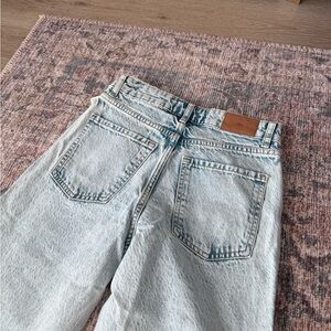 Zara Light Blue Denim Jeans USA SZ 0 NWT